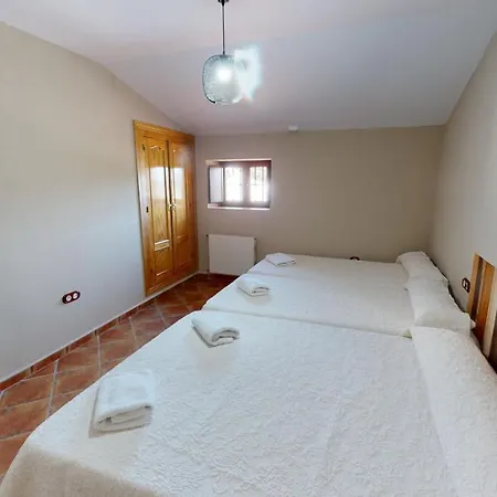 Solariega De Labranza Holiday home Dona Rama